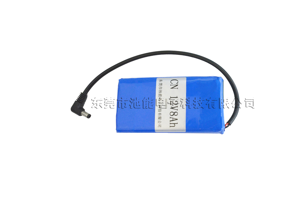 医疗设备锂电池 12V8000mAh 防水插头